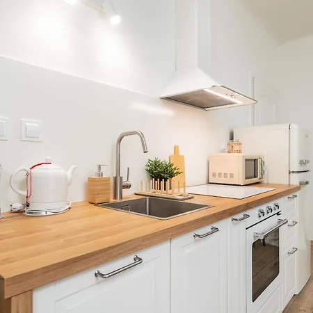 Zakrzewska 8 Superapart - Near Lazienki Krolewskie *