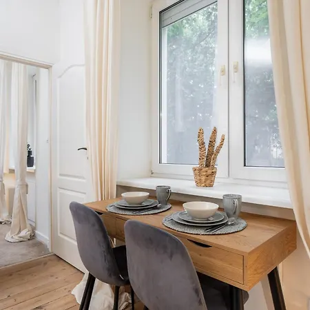 Zakrzewska 8 Superapart - Near Lazienki Krolewskie Apartmán *