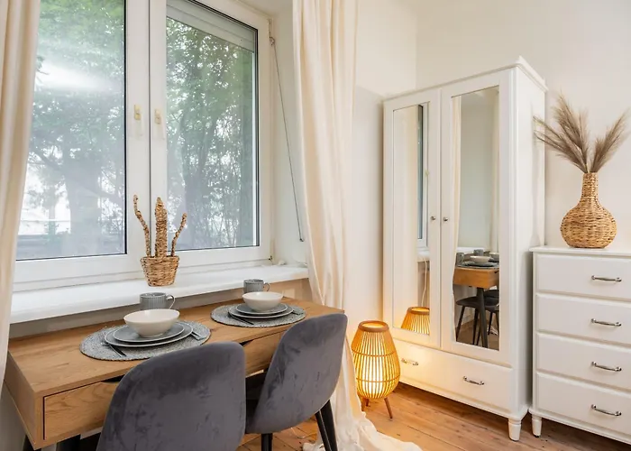 Zakrzewska 8 Superapart - Near Lazienki Krolewskie